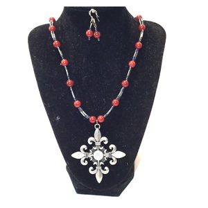 Cross necklace with earrings
